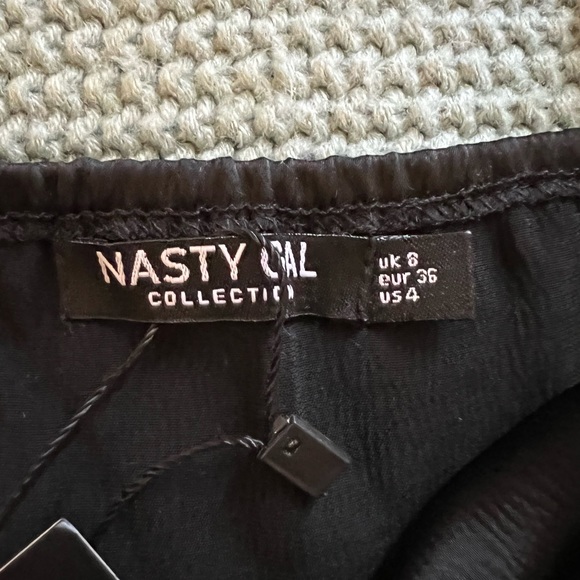 Black silk dress - Picture 4 of 4